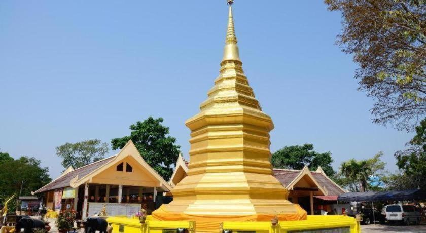 Croissant Hotel And Cafe Chiang Rai Exterior photo